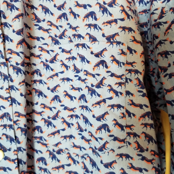 Charleston Threads Cotton All Over Fox Print Preppy Button Down LS Shirt - Picture 3 of 11